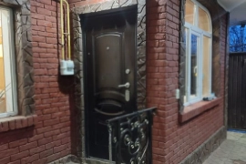 Дом 170 м² на участке 2,3 сот.