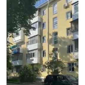 3-к. квартира, 55 м², 5/5 эт.